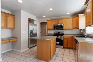 7915 S 2050 E, South Weber, UT 84405 - Photo 9