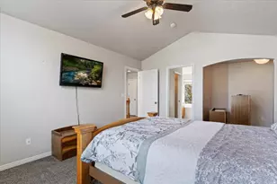 7915 S 2050 E, South Weber, UT 84405 - Photo 15