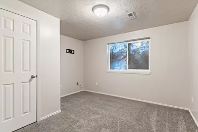 7915 S 2050 E, South Weber, UT 84405 - Photo 23