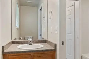 7915 S 2050 E, South Weber, UT 84405 - Photo 11