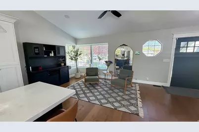 11621 S Havre Cir E, Sandy, UT 84070 - Photo 3