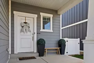 442 N Commodore Ln, Saratoga Springs, UT 84045 - Photo 3