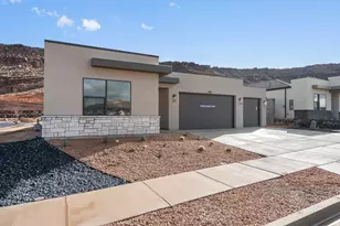 1551 Sinawava Dr, Washington, UT 84780 - Photo 3