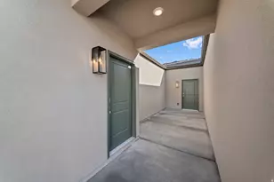 1551 Sinawava Dr, Washington, UT 84780 - Photo 13