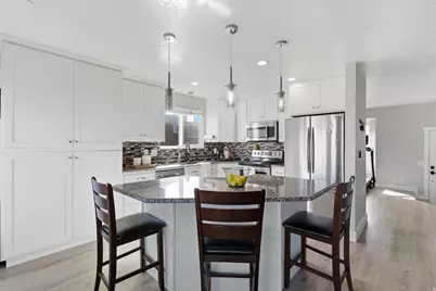 2470 N 450 W, Harrisville, UT 84414 - Photo 11