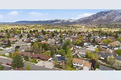 1893 E Viscounti Dr S, Sandy, UT 84093 - Photo 67