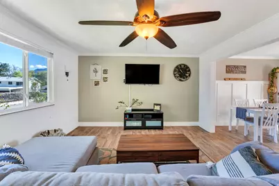 634 E Pico St, Sandy, UT 84070 - Photo 3