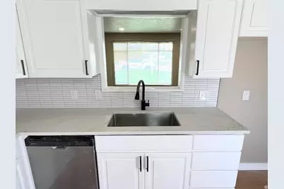 3887 S Hallmark Dr, West Valley, UT 84119 - Photo 13