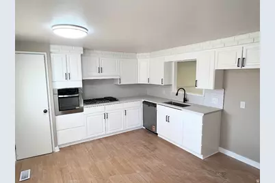 3887 S Hallmark Dr, West Valley, UT 84119 - Photo 11