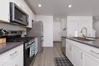 1081 E Jack Dr, Saratoga Springs, UT 84045 - Photo 11