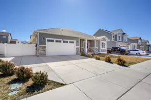 1954 E 970 N, Spanish Fork, UT 84660 - Photo 3