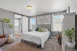 1049 W Stonehaven Dr, North Salt Lake, UT 84054 - Photo 15