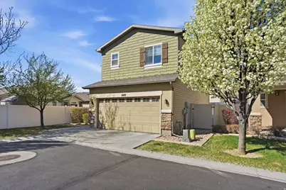 1049 W Stonehaven Dr, North Salt Lake, UT 84054 - Photo 3