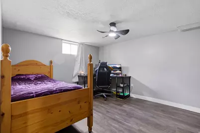 593 E 38th St S, South Ogden, UT 84403 - Photo 15