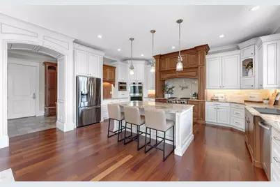 10493 N Iverson Ln, Highland, UT 84003 - Photo 9