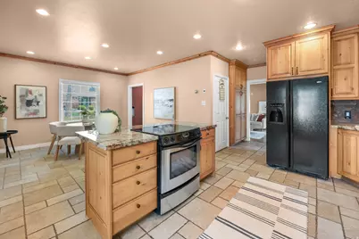 1445 E Stratford Ave, Salt Lake City, UT 84106 - Photo 11