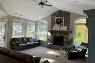 350 Pinecrest Cir, Wellsville, UT 84339 - Photo 9