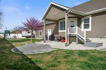 1246 S 4350 W, Syracuse, UT 84075 - Photo 37