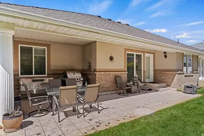 1924 N 2000 E, Layton, UT 84040 - Photo 39