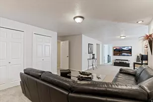 1924 N 2000 E, Layton, UT 84040 - Photo 29