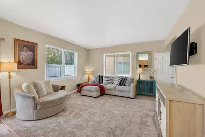 6672 S Pines Point Way, West Jordan, UT 84084 - Photo 3