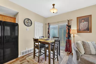 6672 S Pines Point Way, West Jordan, UT 84084 - Photo 5