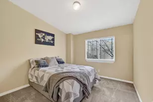 6672 S Pines Point Way, West Jordan, UT 84084 - Photo 11