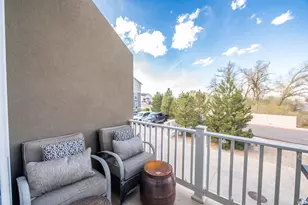 1007 W Painted Horse Ln, Bluffdale, UT 84065 - Photo 33