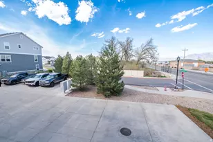 1007 W Painted Horse Ln, Bluffdale, UT 84065 - Photo 35