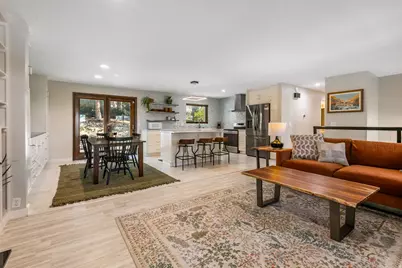 2555 E Chalet Rd S, Cottonwood Heights, UT 84093 - Photo 15