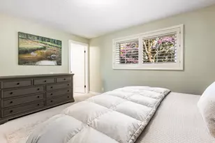 2555 E Chalet Rd S, Cottonwood Heights, UT 84093 - Photo 17