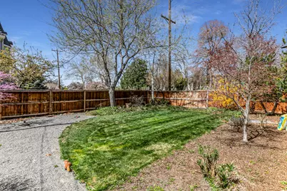 189 N R St E, Salt Lake City, UT 84103 - Photo 25