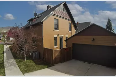 189 N R St E, Salt Lake City, UT 84103 - Photo 43