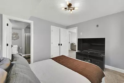 2137 W 200 S, Marriott-Slaterville City, UT 84404 - Photo 29