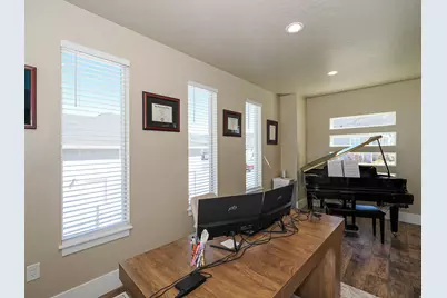 348 S 1430 E, Tooele, UT 84074 - Photo 13