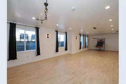 348 S 1430 E, Tooele, UT 84074 - Photo 51