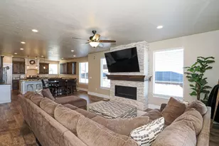 348 S 1430 E, Tooele, UT 84074 - Photo 15