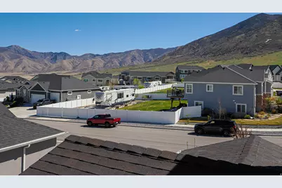 348 S 1430 E, Tooele, UT 84074 - Photo 57