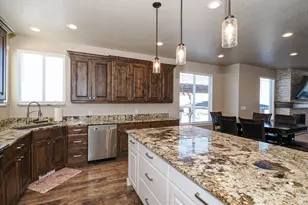 348 S 1430 E, Tooele, UT 84074 - Photo 21