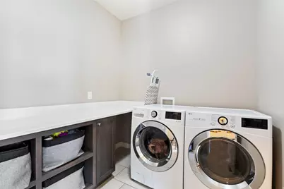 1437 E Hollyhock Ct, Layton, UT 84040 - Photo 27