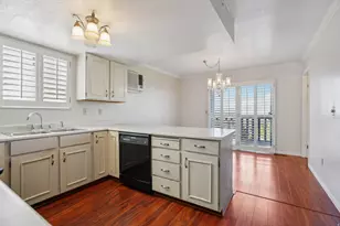 3073 E Stratton Dr S, Holladay, UT 84117 - Photo 11