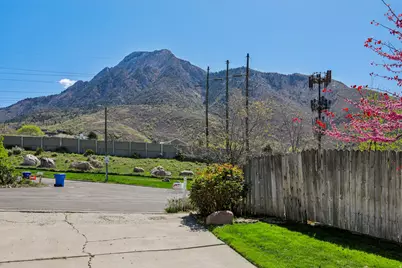 3073 E Stratton Dr S, Holladay, UT 84117 - Photo 37