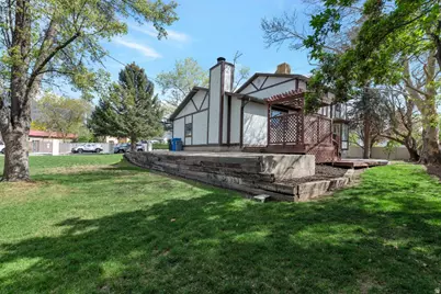 2249 E Creek Rd, Cottonwood Heights, UT 84093 - Photo 23