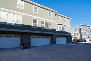 1807 W Torlundy S, Riverton, UT 84065 - Photo 7