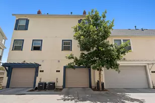 855 W Capraia Ct, Midvale, UT 84047 - Photo 33