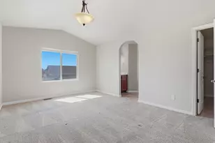 2068 W 1500 S, Woods Cross, UT 84087 - Photo 15