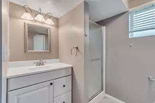 6915 S 2200 W, West Jordan, UT 84084 - Photo 19