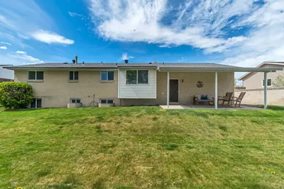6915 S 2200 W, West Jordan, UT 84084 - Photo 23