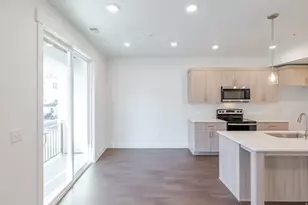 6503 W Morse Creek Cv, Herriman, UT 84096 - Photo 7