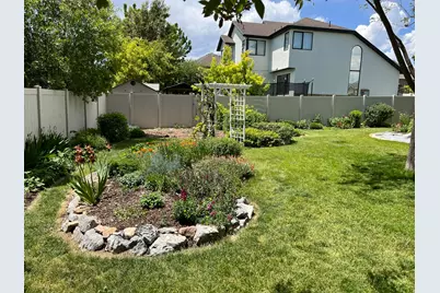 2943 W Current Creek Dr, South Jordan, UT 84095 - Photo 55